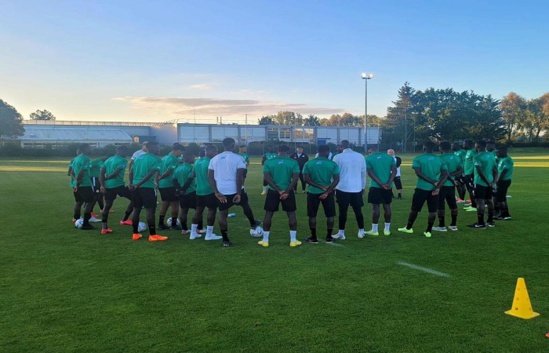 Galop des Lions: Boulaye, Sarr et Niakhaté n'ont pas pris part à la séance de groupe Galop des Lions: Boulaye, Sarr et Niakhaté n'ont pas pris part à la séance de groupe