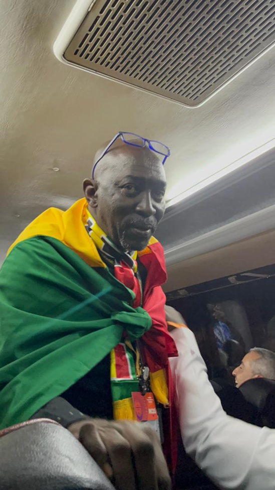 Qualification des Lions en 8eme au Mondial: L’explosion de joie chez les Sénégalais au Qatar Qualification des Lions en 8eme au Mondial: L’explosion de joie chez les Sénégalais au Qatar