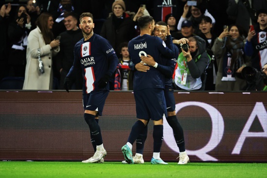 Ligue 1 : Neymar expulsé, Mbappé porte le Paris SG Ligue 1 : Neymar expulsé, Mbappé porte le Paris SG