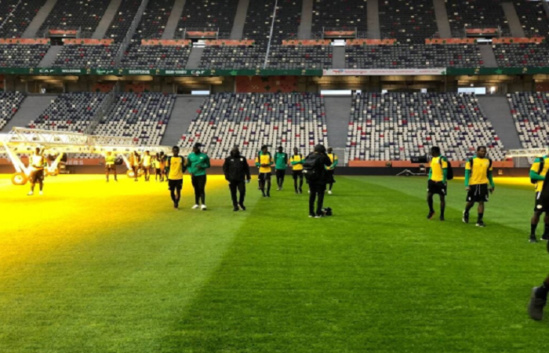 Chan 2022: les Lions locaux ont foulé la pelouse de Nelson Mandela Chan 2022: les Lions locaux ont foulé la pelouse de Nelson Mandela