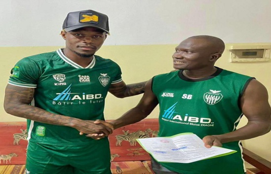 Casa Sports : Stéphane Badji rentre au bercail Casa Sports : Stéphane Badji rentre au bercail