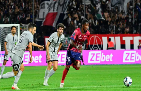 Ligue 1 : le PSG doit se contenter du nul à Clermont Ligue 1 : le PSG doit se contenter du nul à Clermont