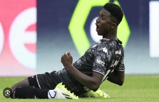 Lamine Camara, un but et le monde du football à ses pieds Lamine Camara, un but et le monde du football à ses pieds