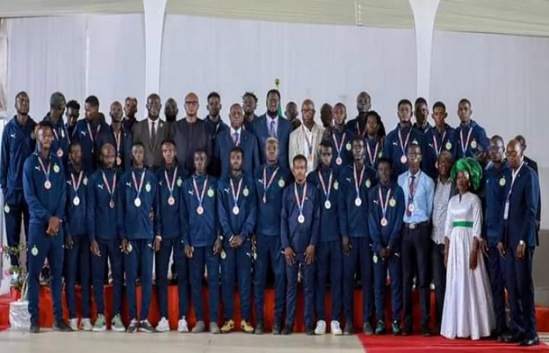 Audience au Palais : Les Lions malentendants reçoivent chacun 7 millions Audience au Palais : Les Lions malentendants reçoivent chacun 7 millions