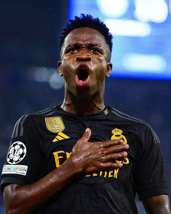 Real Madrid : Vinicius prolonge jusqu’en 2027 Real Madrid : Vinicius prolonge jusqu’en 2027