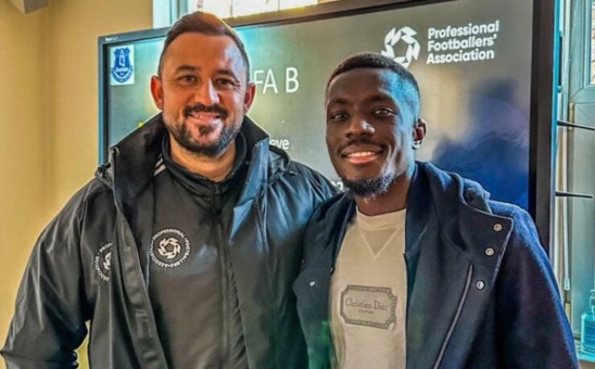 Gana Gueye passe ses diplômes d’entraineur ! Gana Gueye passe ses diplômes d’entraineur !