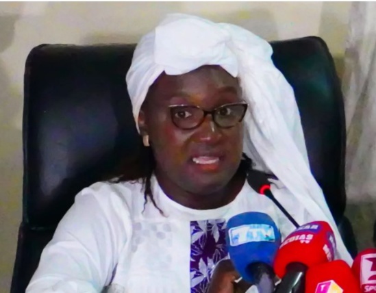 Ministre des Sports : Khady Diène Gaye prend fonction et étale ses points pour développer le sport Ministre des Sports : Khady Diène Gaye prend fonction et étale ses points pour développer le sport