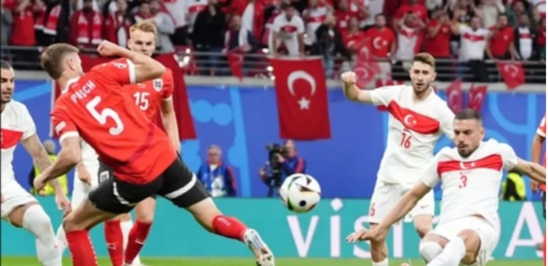 Euro-2024: la Turquie bat l'Autriche 2-1 et défiera les Pays-Bas en quarts Euro-2024: la Turquie bat l'Autriche 2-1 et défiera les Pays-Bas en quarts