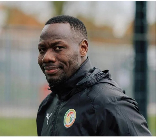 Lions de la Téranga : Pape Thiaw dévoile une liste sans Sadio Mané pour affronter l’Irlande et l’Angleterre Lions de la Téranga : Pape Thiaw dévoile une liste sans Sadio Mané pour affronter l’Irlande et l’Angleterre