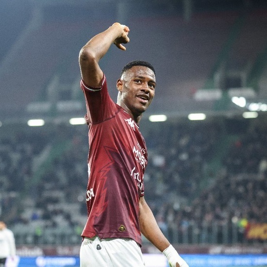 Idrissa Gueye, la belle surprise de Pape Thiaw en équipe nationale du Sénégal Idrissa Gueye, la belle surprise de Pape Thiaw en équipe nationale du Sénégal