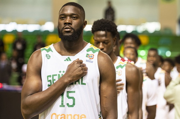 Les Lions dominés par la France en amical à Paris Les Lions dominés par la France en amical à Paris