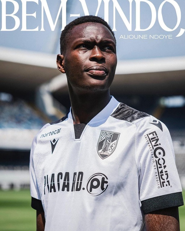 Alioune Ndoye s’engage avec le Vitória Guimarães pour la saison 2025/26 Alioune Ndoye s’engage avec le Vitória Guimarães pour la saison 2025/26