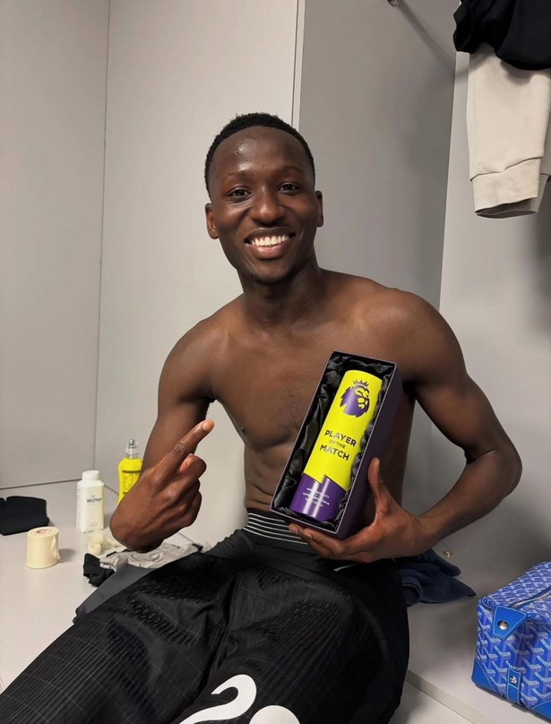 Pape Matar Sarr, homme du match : Tottenham s’impose brillamment à Manchester City Pape Matar Sarr, homme du match : Tottenham s’impose brillamment à Manchester City