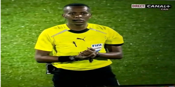 Match Bénin-Sénégal : l’arbitre Samuel Uwikunda à la commande