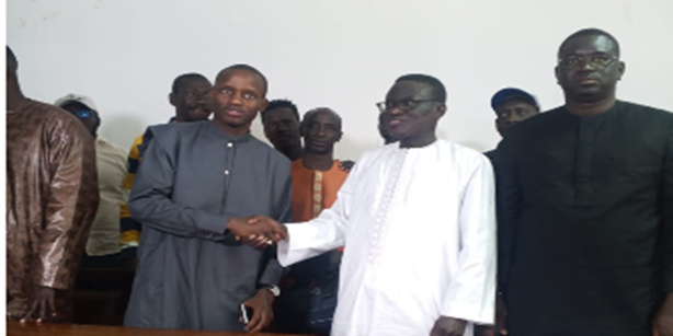 Passation de service : Malick Ngom a légué les pouvoirs à Bira Sène Passation de service : Malick Ngom a légué les pouvoirs à Bira Sène