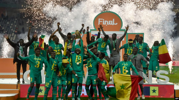 La CAF retire le titre de champion d'Afrique au Sénégal