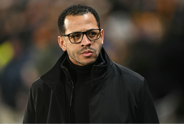 Chelsea: Liam Rosenior limogé, McFarlane nommé