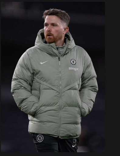 Chelsea: Liam Rosenior limogé, McFarlane nommé