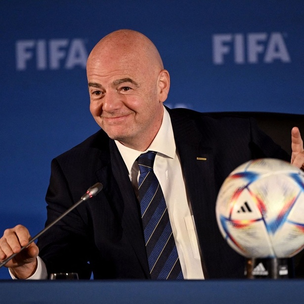 FIFA : un investissement record de 7 800 milliards annoncé FIFA : un investissement record de 7 800 milliards annoncé