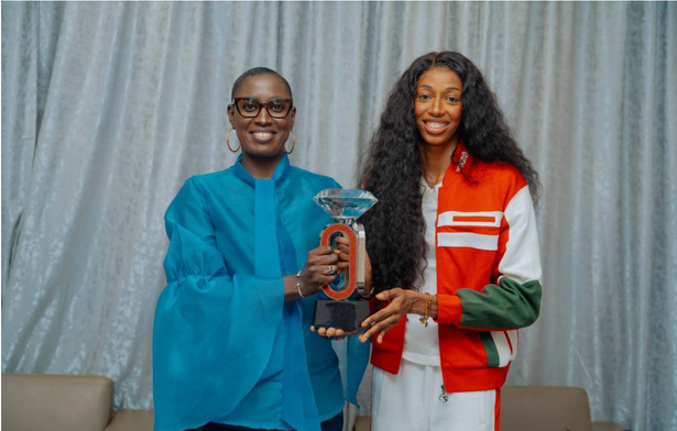 Saly Sarr reçue en audience par la ministre des Sports, Djireye Clotilde Coly Saly Sarr reçue en audience par la ministre des Sports, Djireye Clotilde Coly