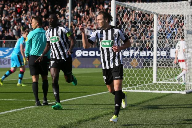 Cheikh Ndoye envoie Angers en demi finale de la Coupe de France