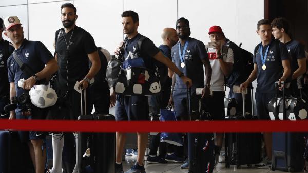 Mondial 2018 : après leur sacre, les Bleus de retour en France