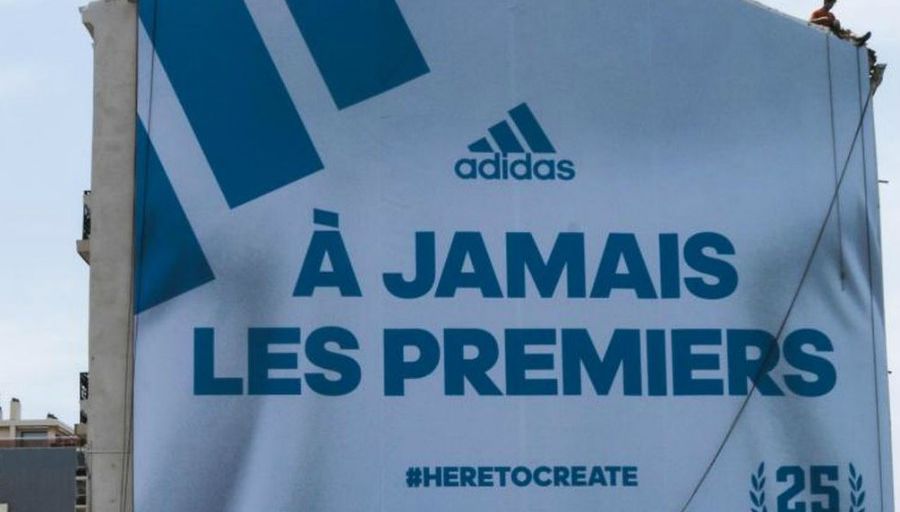 A Marseille, un fan du PSG tente d’incendier une pub à la gloire de l’OM