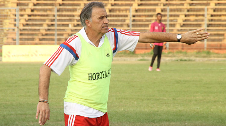 Horoya : Victor Zvunka quitte Khadim Ndiaye