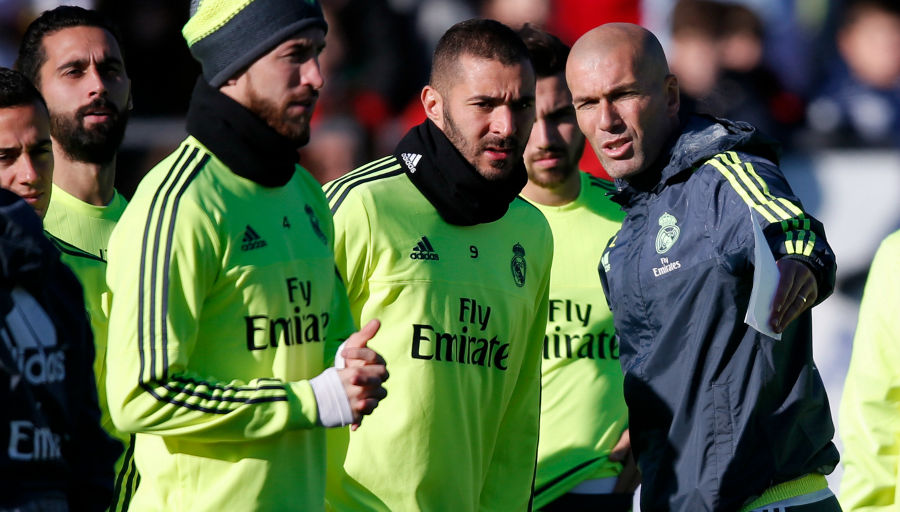 Les joueurs du Real veulent le retour de Zidane !