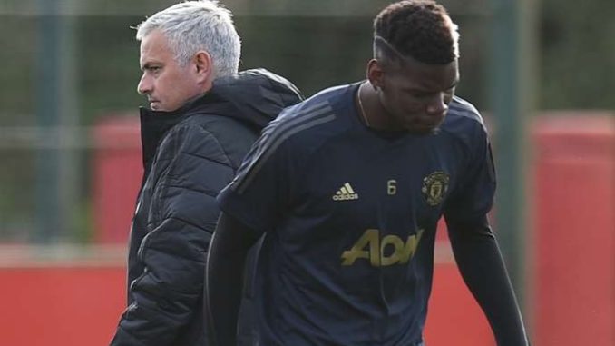 José Mourinho a dit à un joueur de Man Utd de rester à l’écart de Paul Pogba