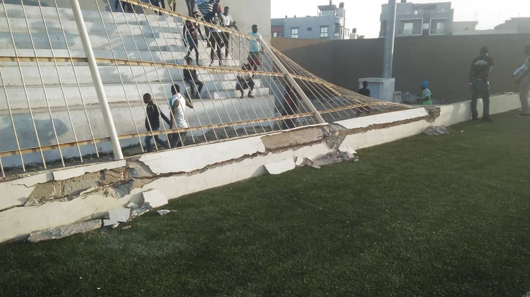 Photos : Regardez l’état du stade de Mbao, saccagé par le mouvement Navétane
