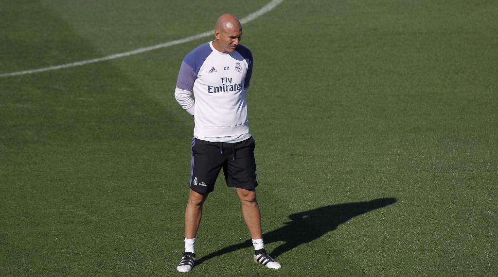 Real Madrid: Premier entraînement pour Zidane