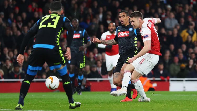 Ligue Europa : Arsenal bat Naples (2-0) et prend une sérieuse option vers la qualification