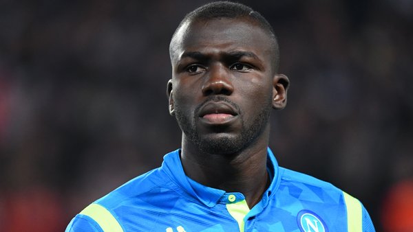 Naples rejette une offre de 80M€ du Real Madrid pour Koulibaly