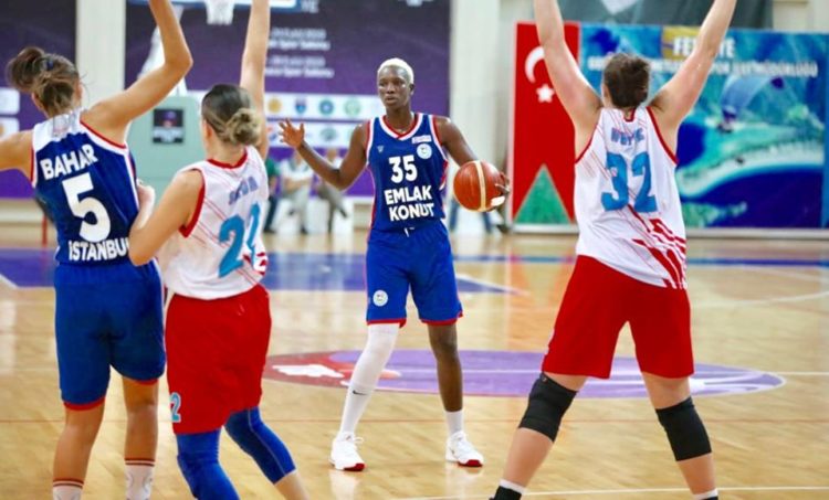 Turquie – Coupe de la Fédération : Grosse performance de Aminata Fall (20 pts, 14 rbds)