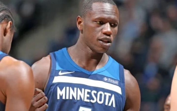 Avec 17 millions $, Gorgui Sy Dieng se place au 4e rang des plus gros salaires de Minnesota