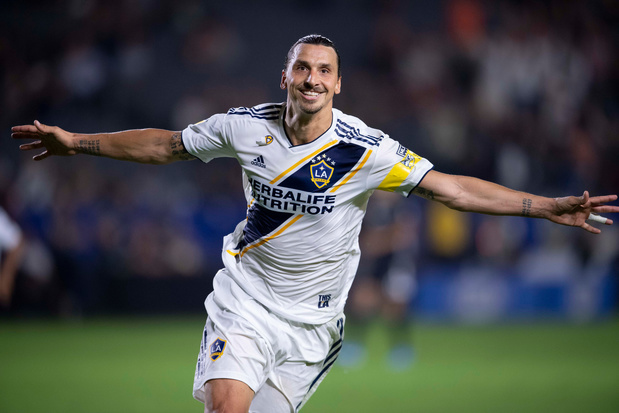 ZLATAN attendu comme le Messie à Milan