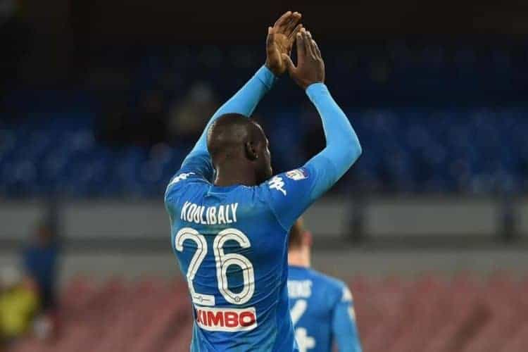 Mercato : Naples balise déjà le terrain pour le départ de Kalidou Koulibaly
