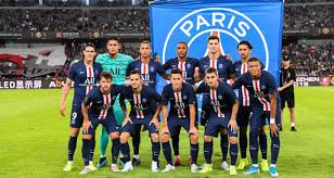 Le PSG dédie son 9ème titre aux personnels soignants et à tous les héros du quotidien