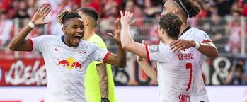 Bundesliga : Leipzig l'emporte, Nkunku buteur