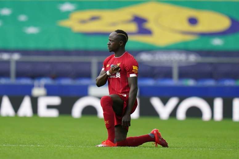 Mané proposé au Barça