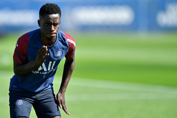 PSG : Gana vers la sortie