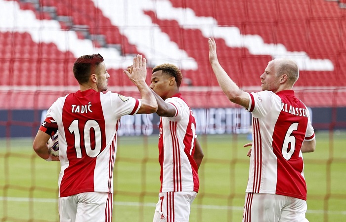 Ajax : une victoire 13-0 contre Venlo !