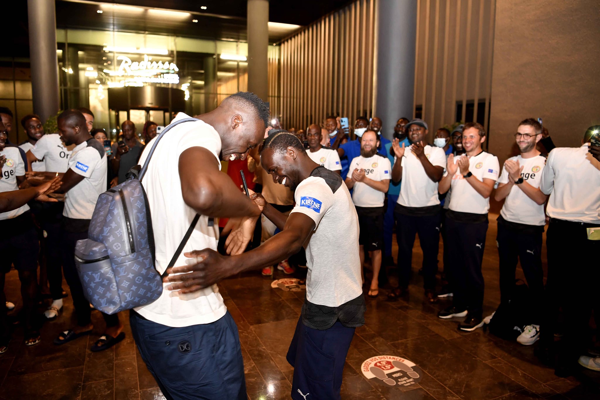 Equipe nationale : Les images de l'arrivée d'Edouard Mendy