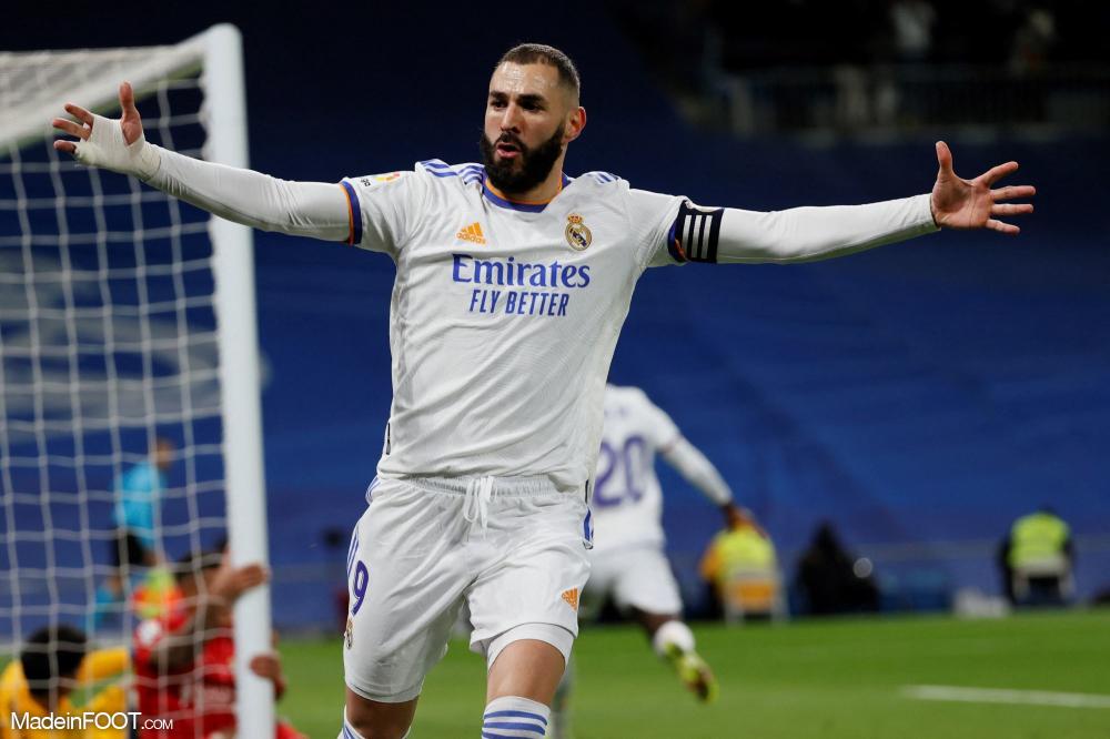 Benzema devient le meilleur buteur français de l'histoire