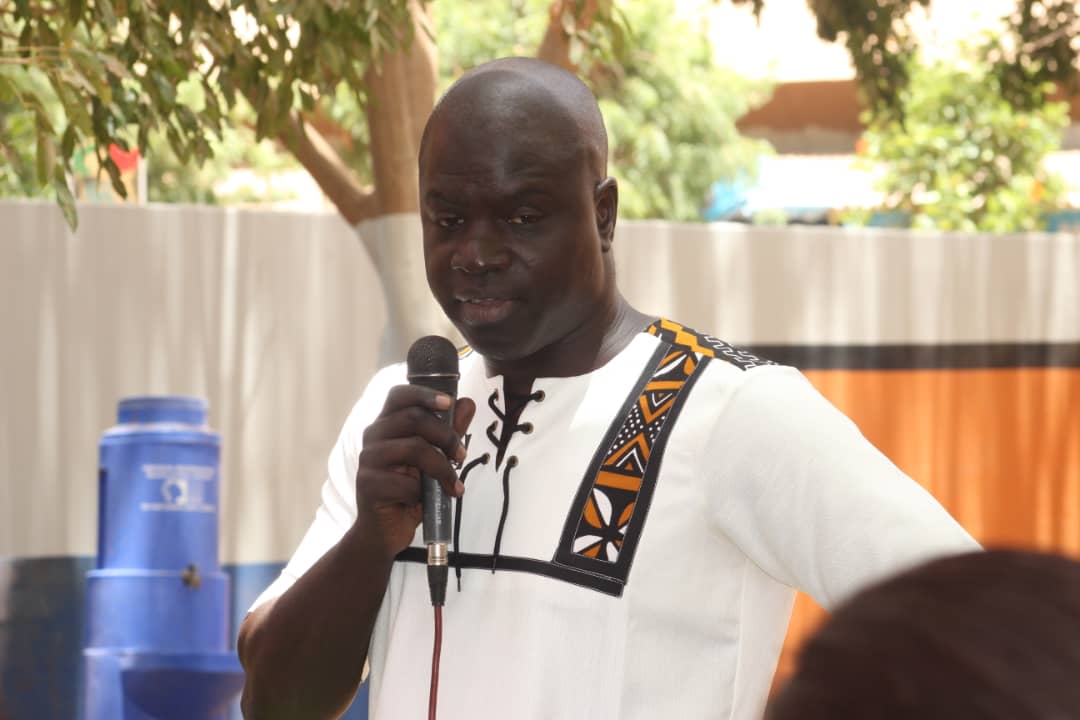 BASKET :   AROKAB offre un bus de 60 places à Seed Academy