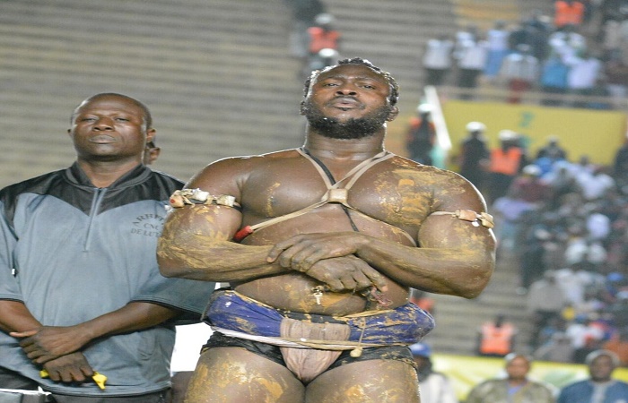 L’importante annonce de Modou Lô : « Je mets ma carrière de lutteur en pause »