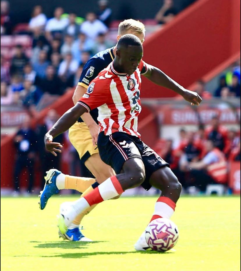 Diarra régale pour ses débuts en Premier League