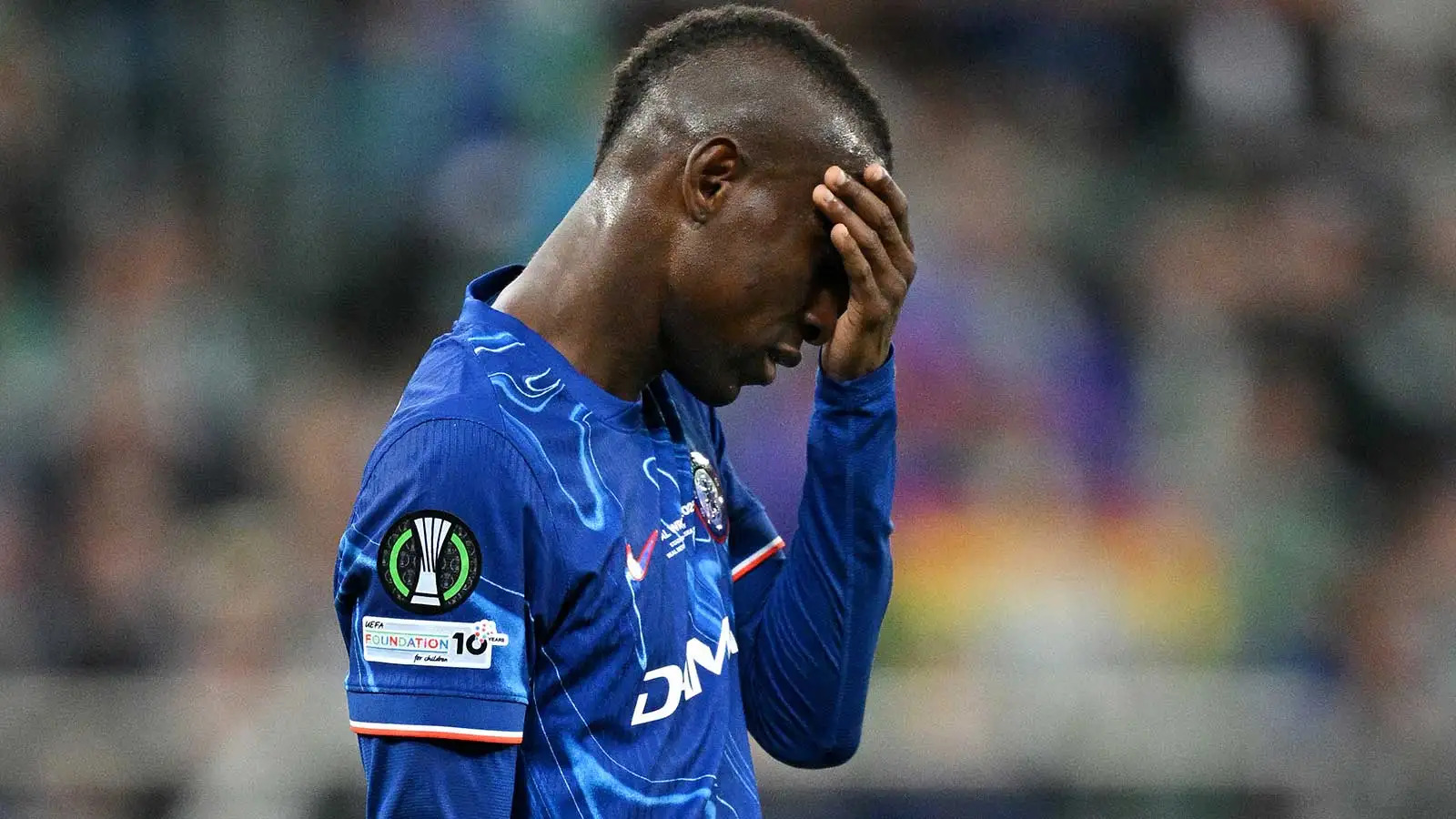 Chelsea bloque in extremis le prêt de Nicolas Jackson au Bayern : un feuilleton de dernière minute