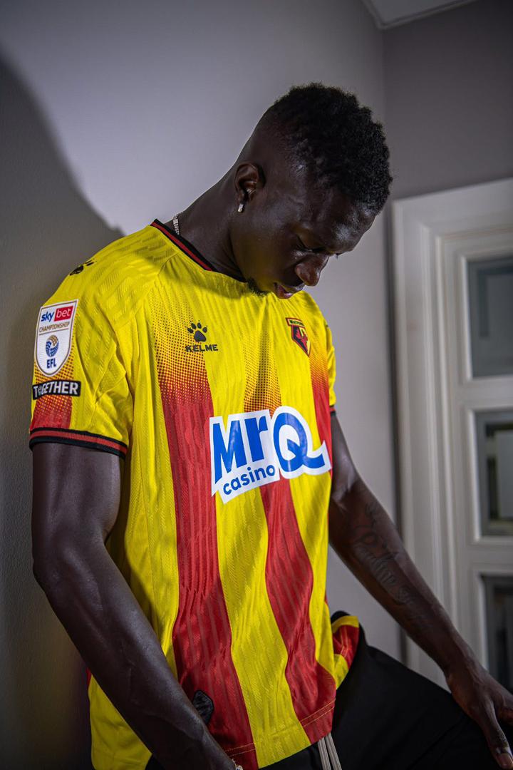 Formose Mendy rejoint Watford en prêt avec option d’achat